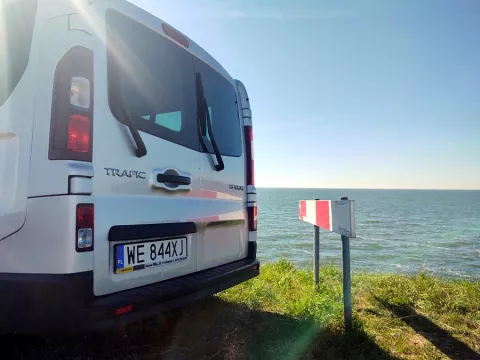 Podwójne bezpieczeństwo za kierownicą - podróżuj spokojnie z ZorroTrans