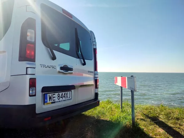 Podwójne bezpieczeństwo za kierownicą - podróżuj spokojnie z ZorroTrans